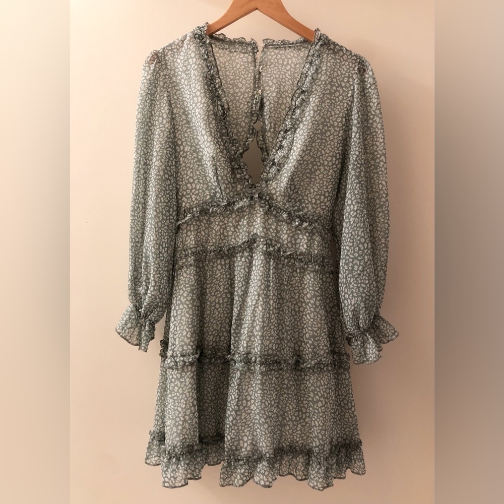 Deep V Neck Ruffle Long Sleeve Floral Print Mini Dress